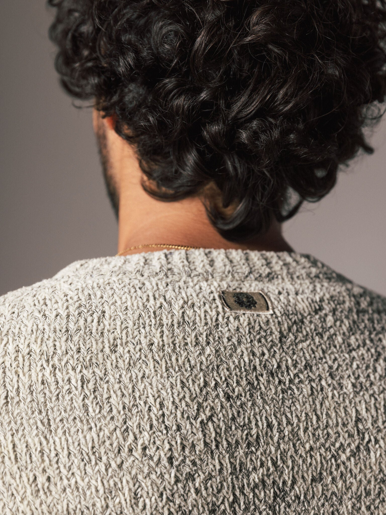 Modelshot / Offwhite / Detail